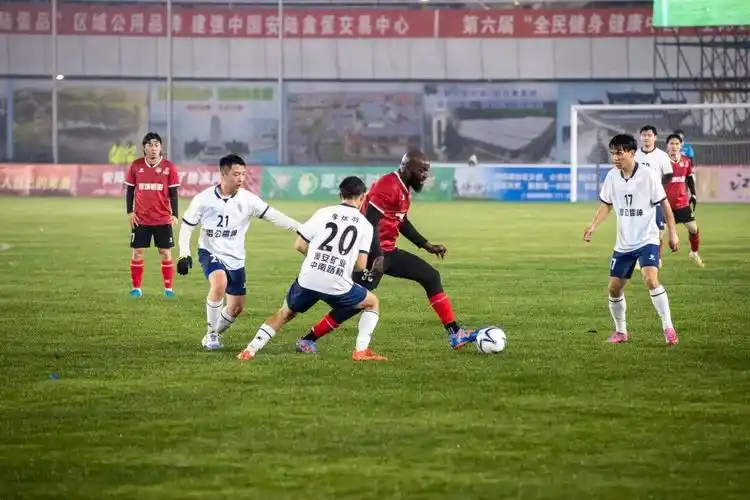 亚冠联赛：浦和红钻 VS 蔚山现代